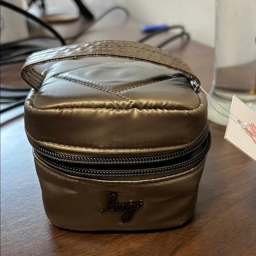 Lug mini swizzle jewelry tote I. Metallic walnut